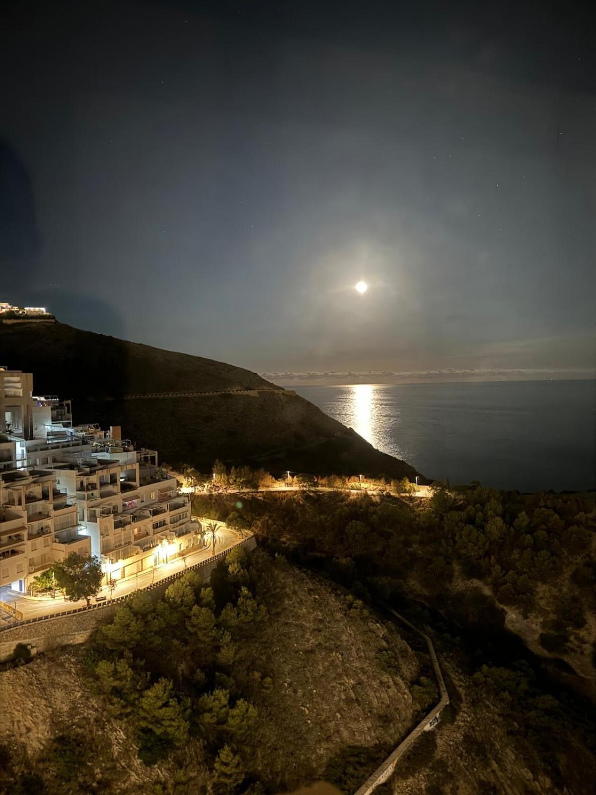 At Trinisol Ii - Beni's & Seaside! Apartment Benidorm